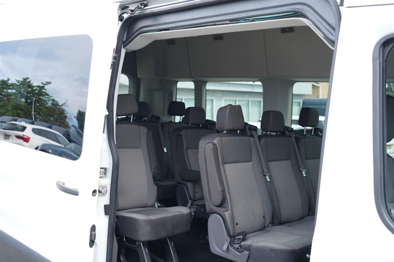 Ford Transit 350 Wagon High Roof XLT w/Sliding Pass. 148-in. WB 2024