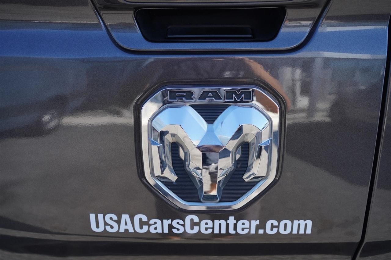 RAM 1500 Laramie Crew Cab SWB 4WD 2020
