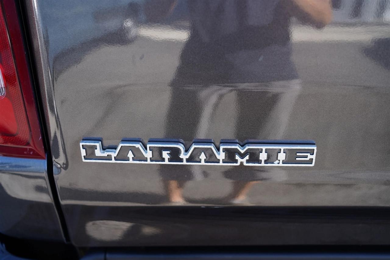 RAM 1500 Laramie Crew Cab SWB 4WD 2020