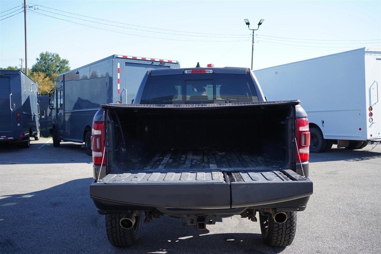 RAM 1500 Laramie Crew Cab SWB 4WD 2020