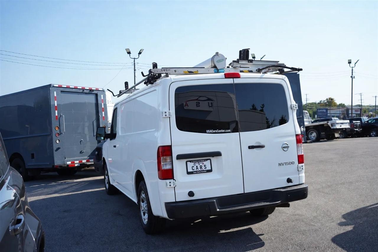 Nissan NV Cargo 1500 SV 2018