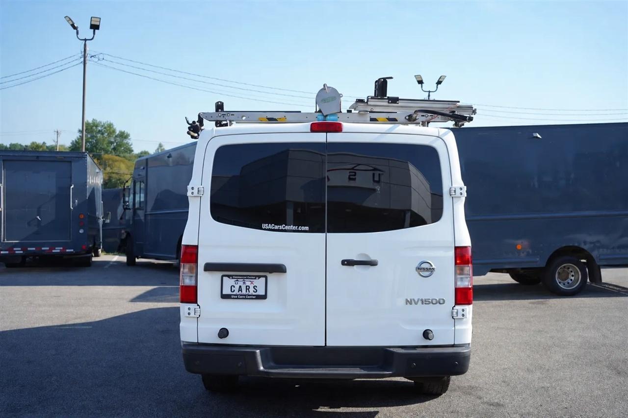 Nissan NV Cargo 1500 SV 2018