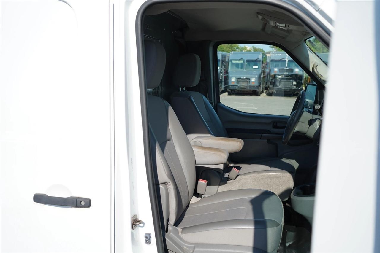 Nissan NV Cargo 1500 SV 2018