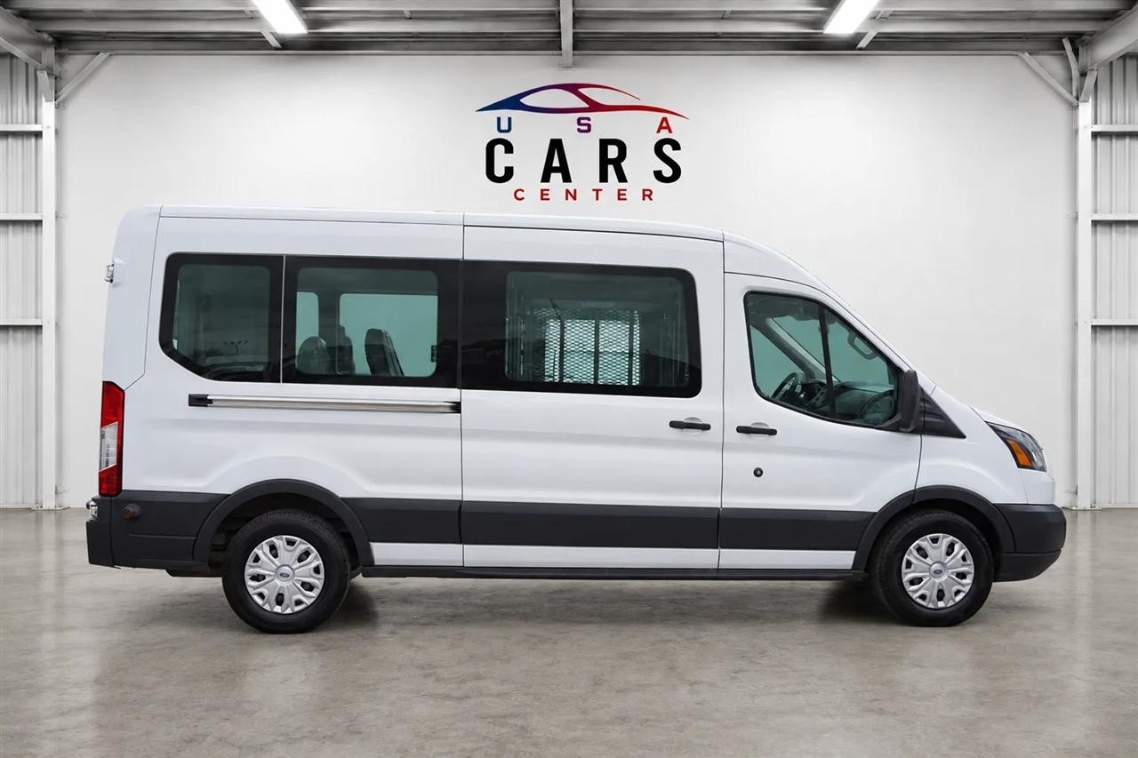 Ford Transit 350 Wagon Med. Roof XL w/Sliding Pass. 148-in. WB 2018