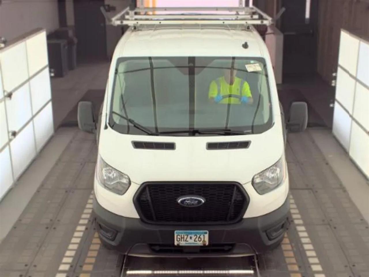 Ford Transit 150 Van Low Roof w/Sliding Pass. 130-in. WB 2021