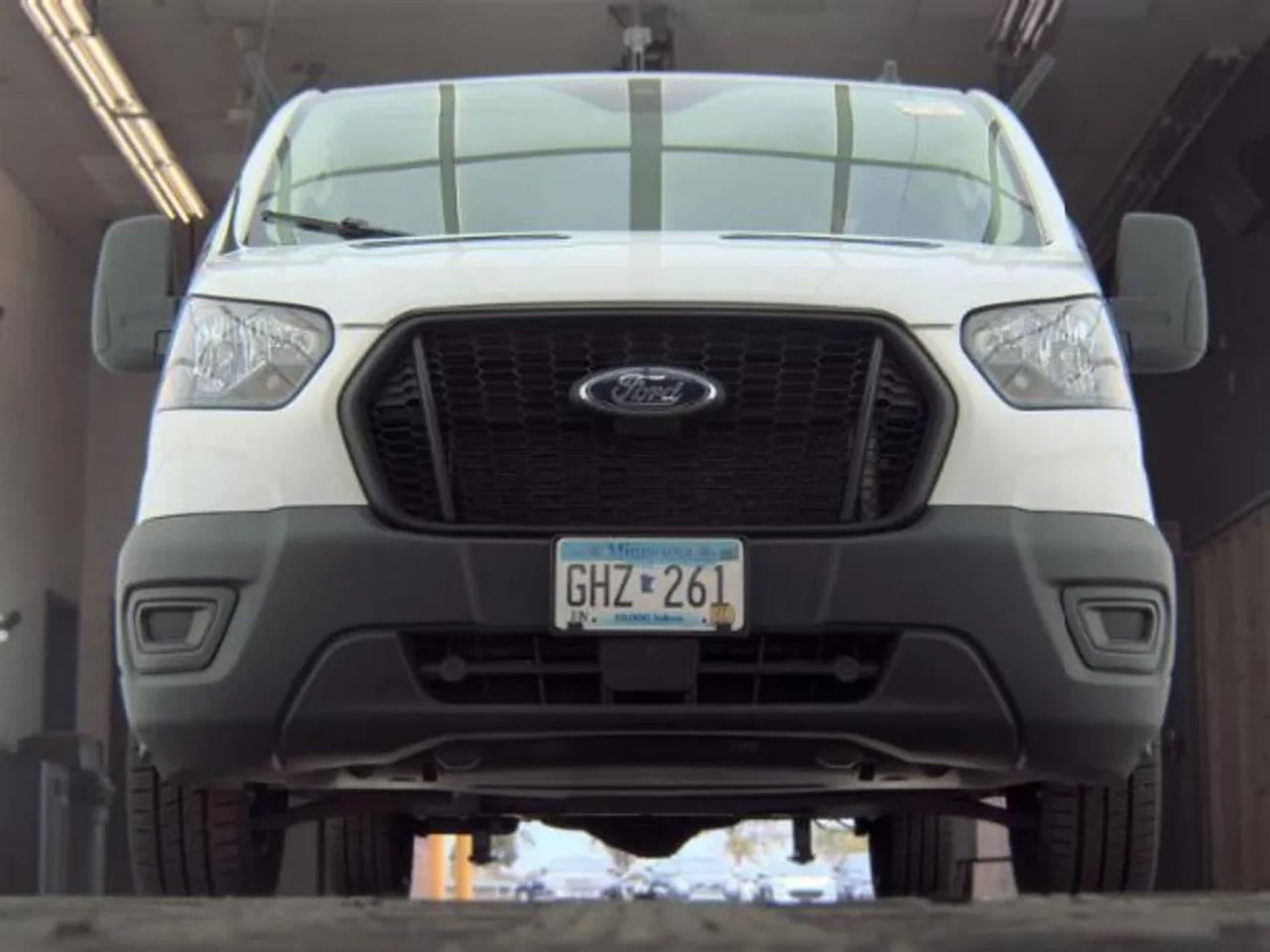 Ford Transit 150 Van Low Roof w/Sliding Pass. 130-in. WB 2021