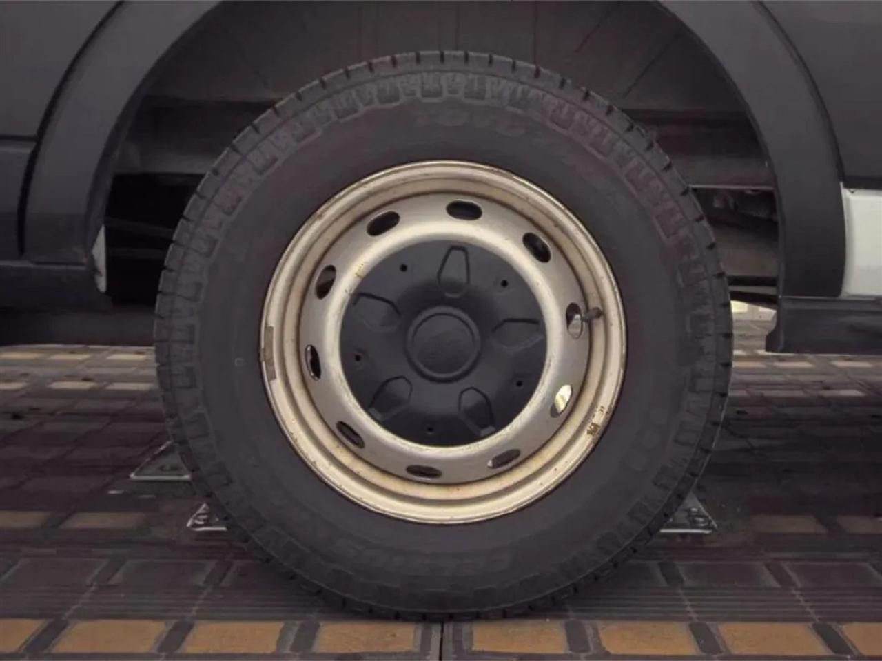 Ford Transit 150 Van Low Roof w/Sliding Pass. 130-in. WB 2021