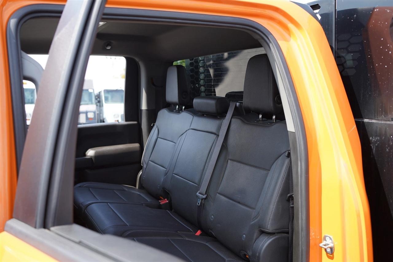 Chevrolet Silverado 3500HD Work Truck Crew Cab 4WD 2022