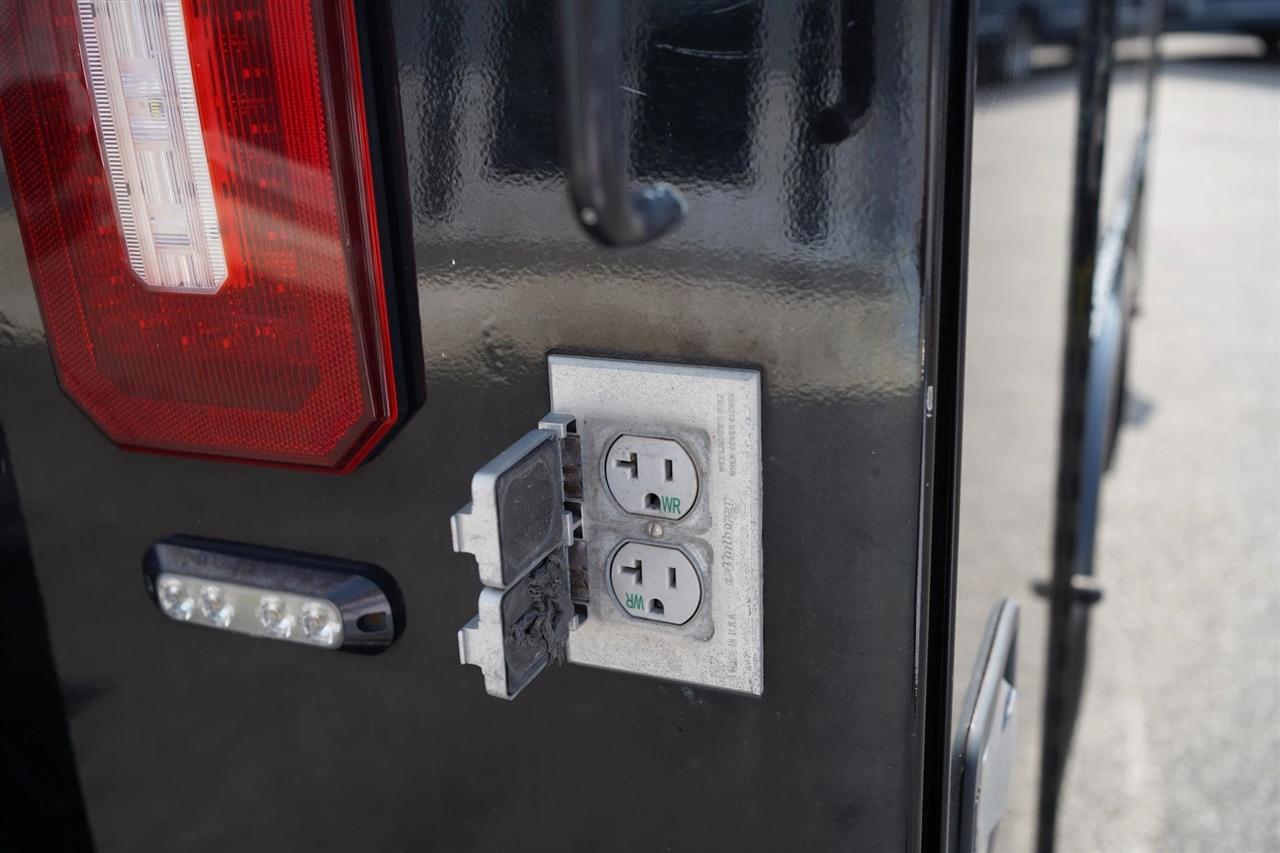 Chevrolet Silverado 3500HD Work Truck Crew Cab 4WD 2022
