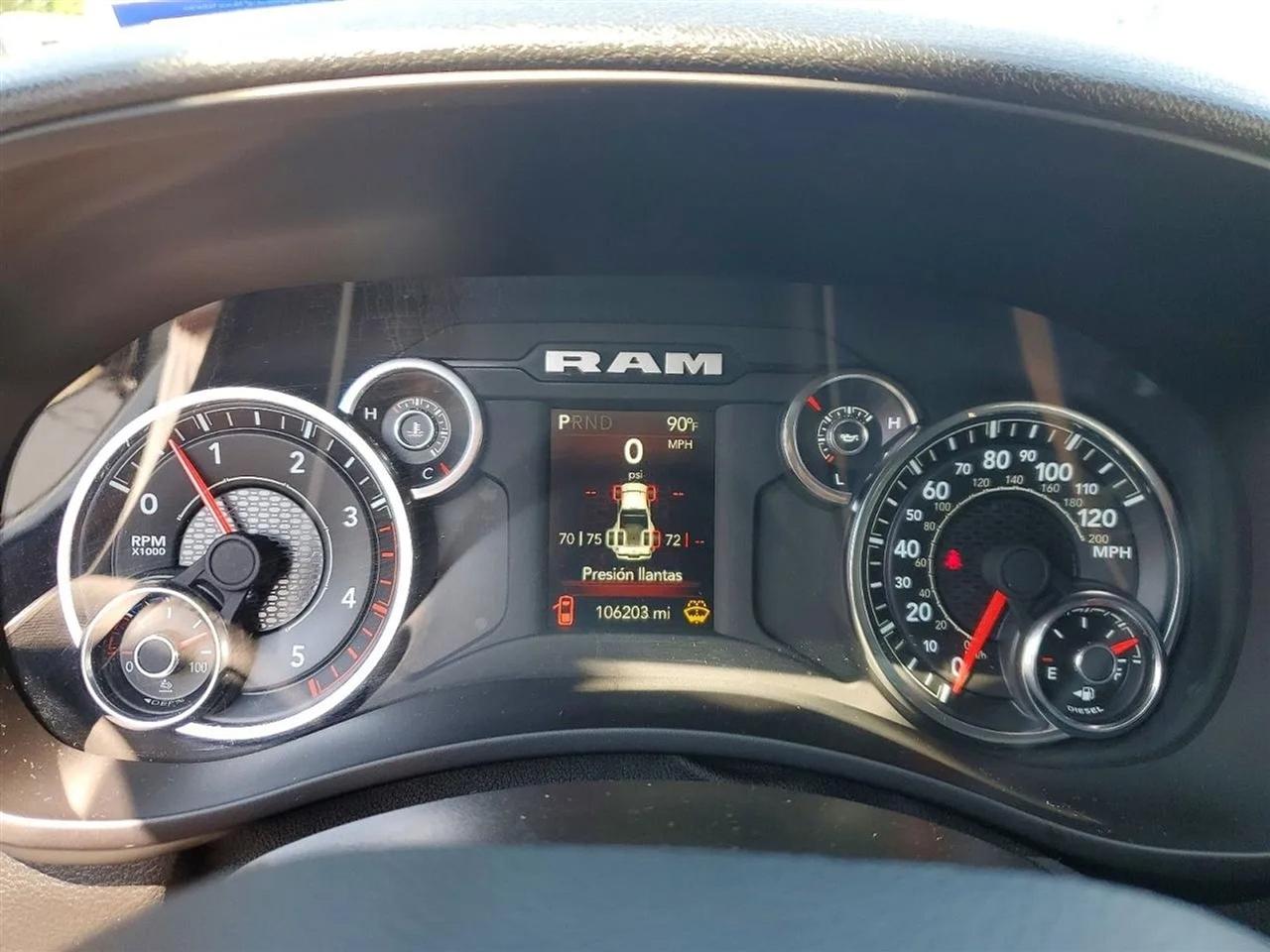 RAM 3500 Tradesman Crew Cab 4WD DRW 2024