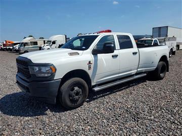 2024 RAM 3500 Tradesman Crew Cab 4WD DRW