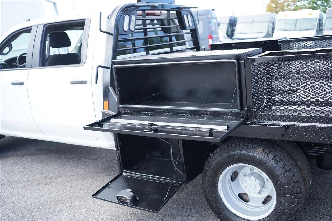 Chevrolet Silverado 3500HD Work Truck Crew Cab 4WD 2022