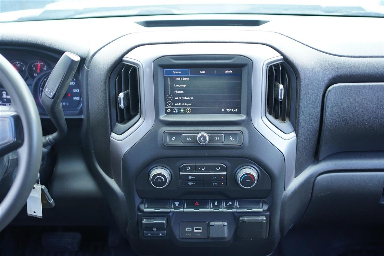 Chevrolet Silverado 3500HD Work Truck Crew Cab 4WD 2022