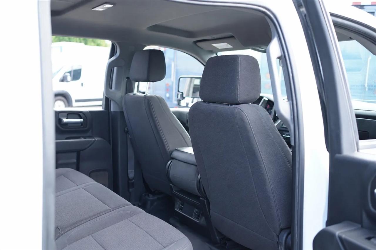 Chevrolet Silverado 3500HD Work Truck Crew Cab 4WD 2022