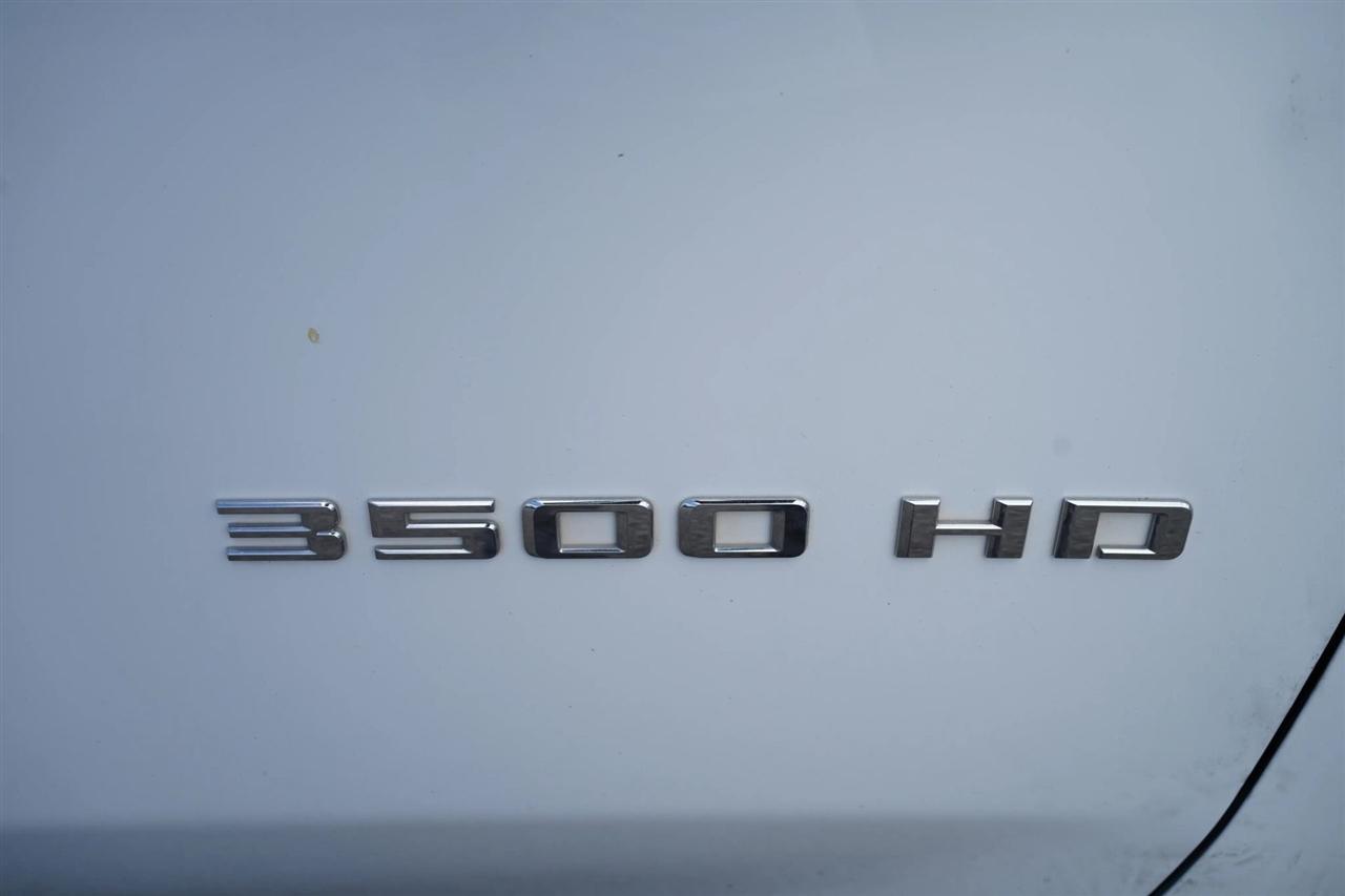 Chevrolet Silverado 3500HD Work Truck Crew Cab 4WD 2022