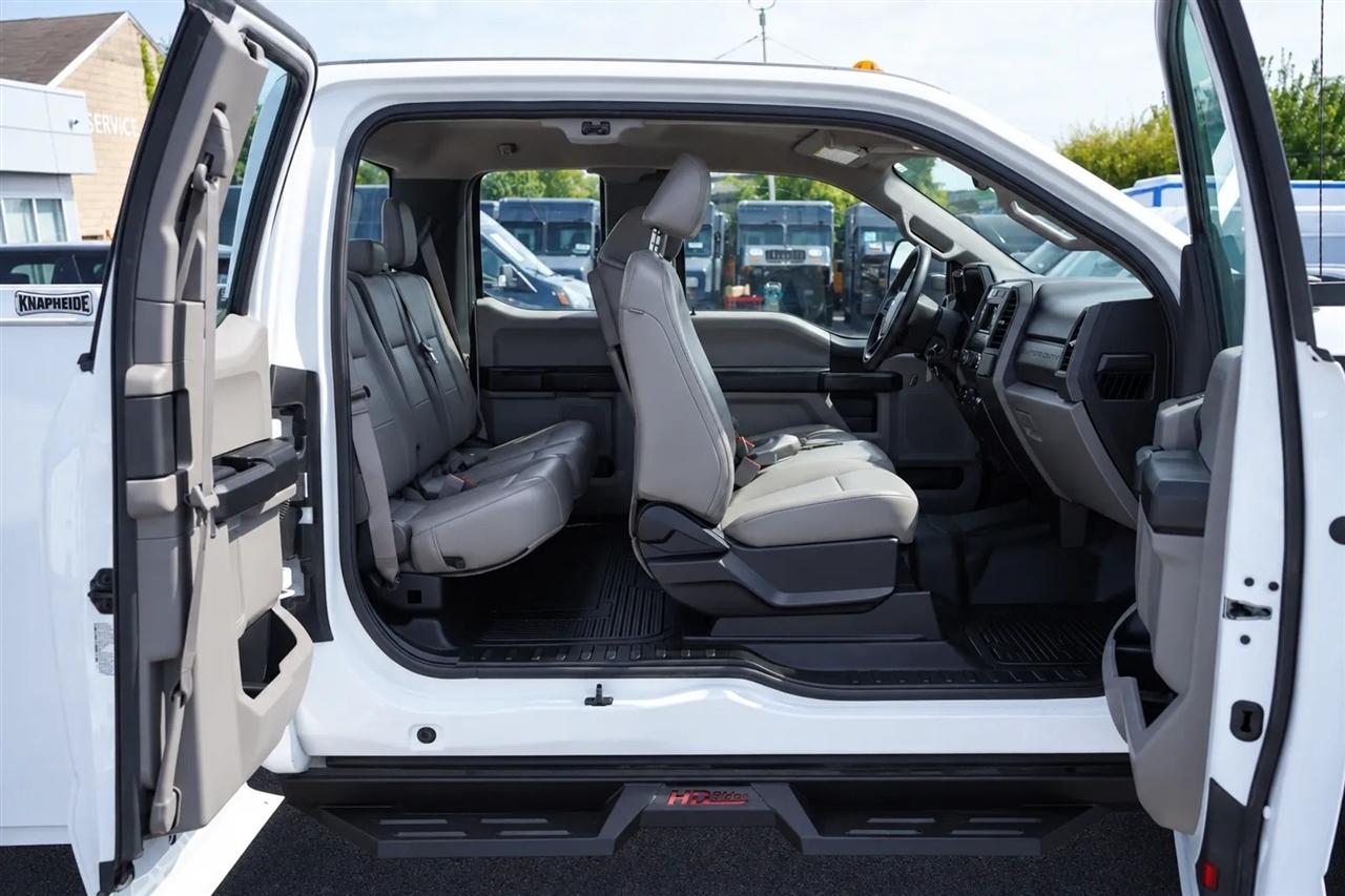 Ford F-350 SD XLT SuperCab Long Bed DRW 4WD 2019