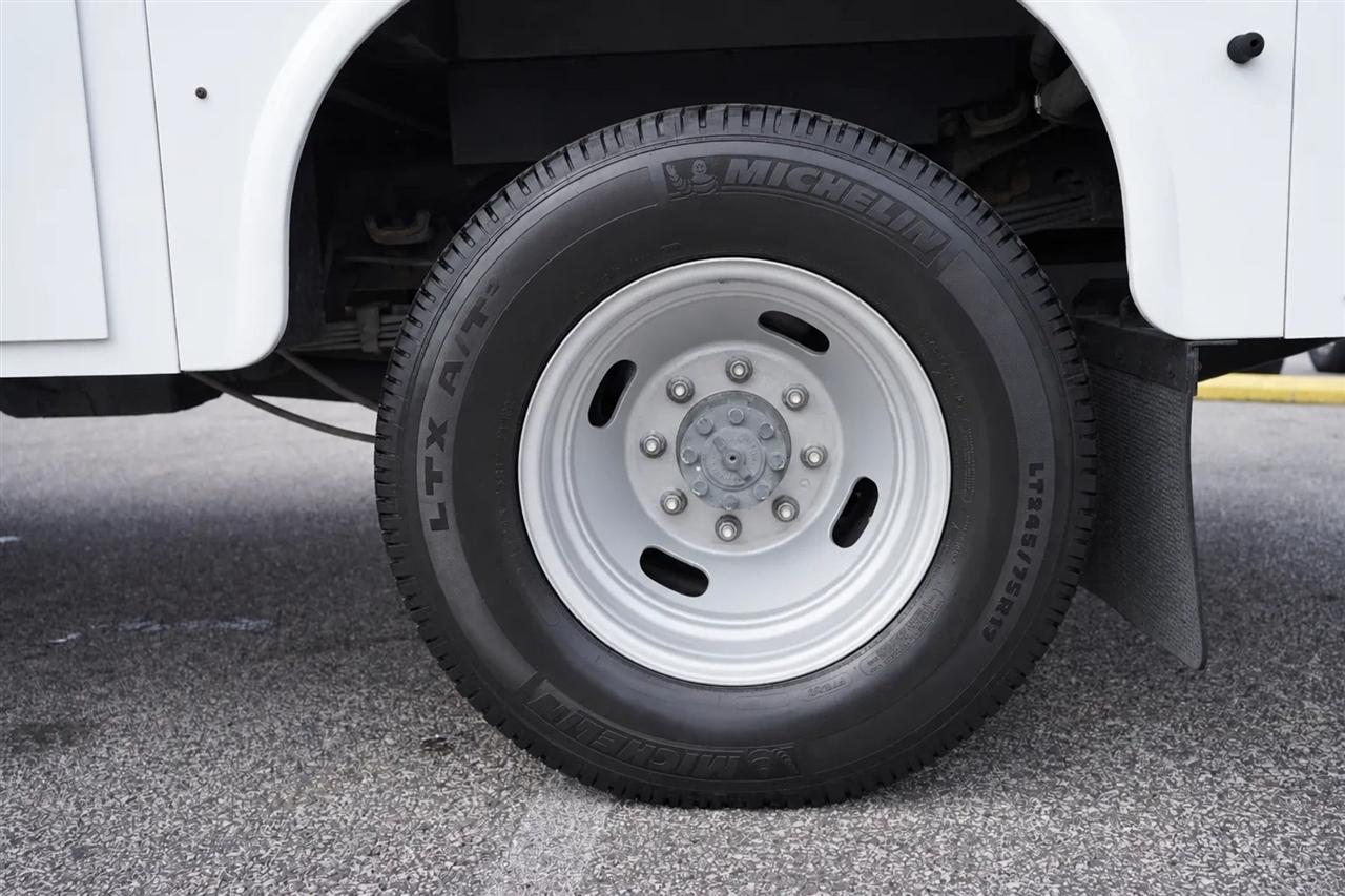 Ford F-350 SD XLT SuperCab Long Bed DRW 4WD 2019