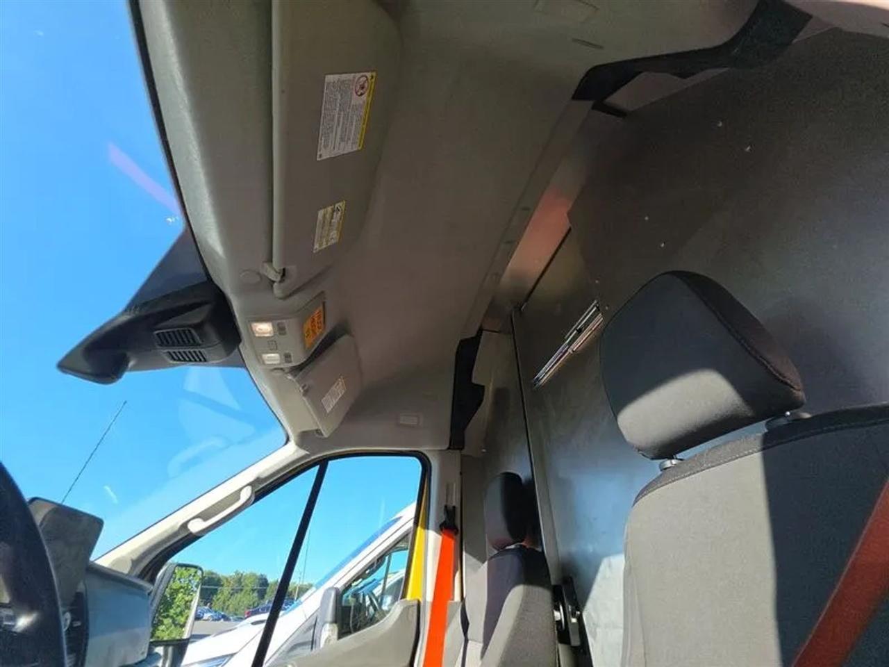 Ford Transit 250 Van High Roof w/Sliding Pass. 148-in. WB EL 2021