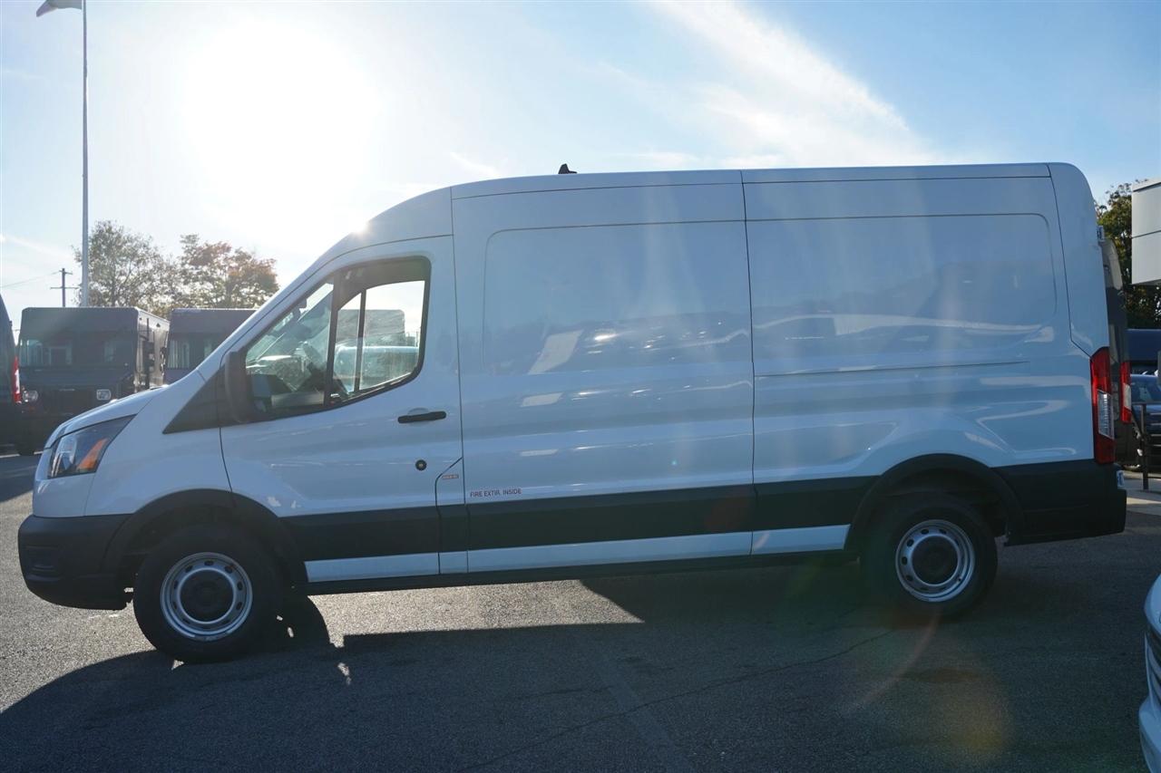 Ford Transit 250 Van Med. Roof w/Sliding Pass. 130-in. WB 2021