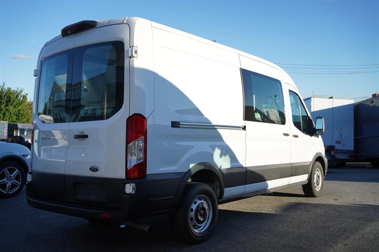 Ford Transit 250 Van Med. Roof w/Sliding Pass. 130-in. WB 2021