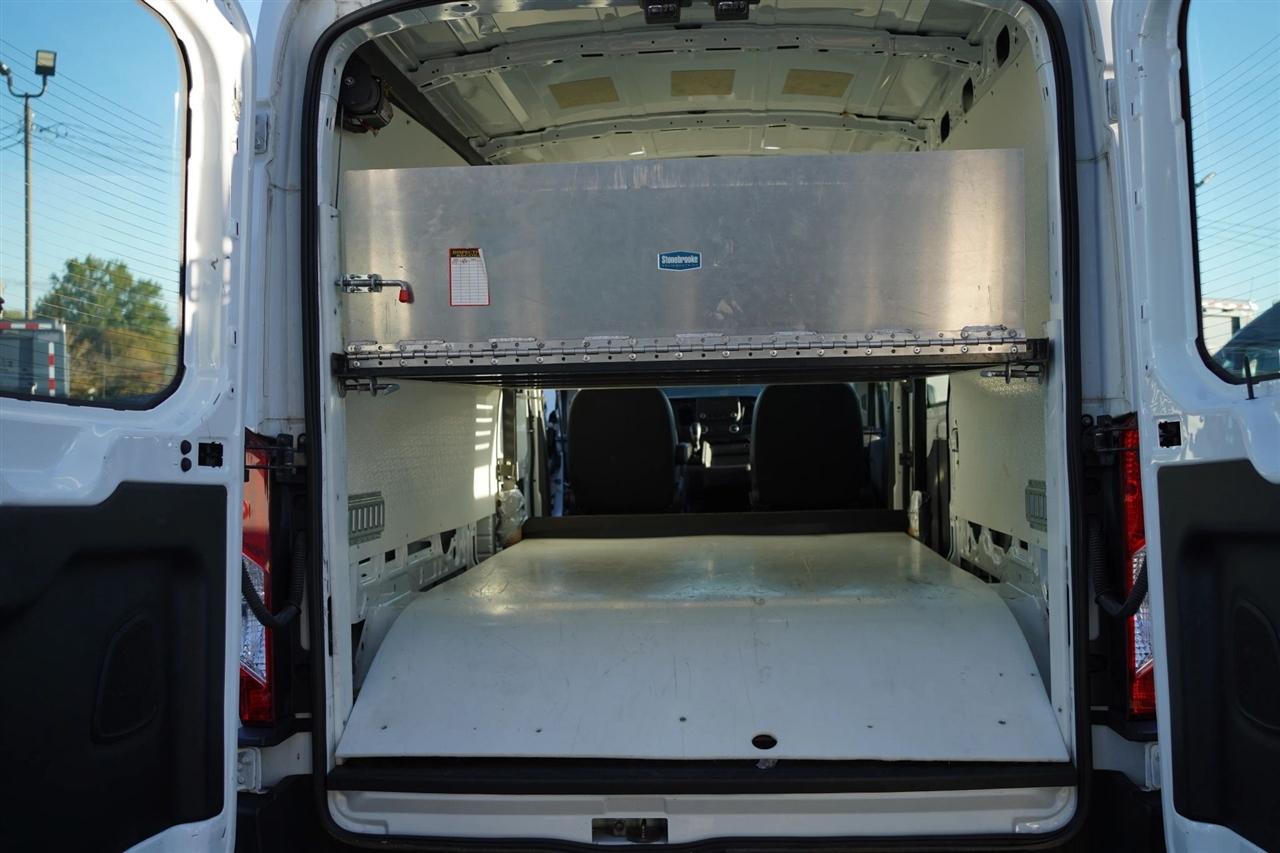 Ford Transit 250 Van Med. Roof w/Sliding Pass. 130-in. WB 2021