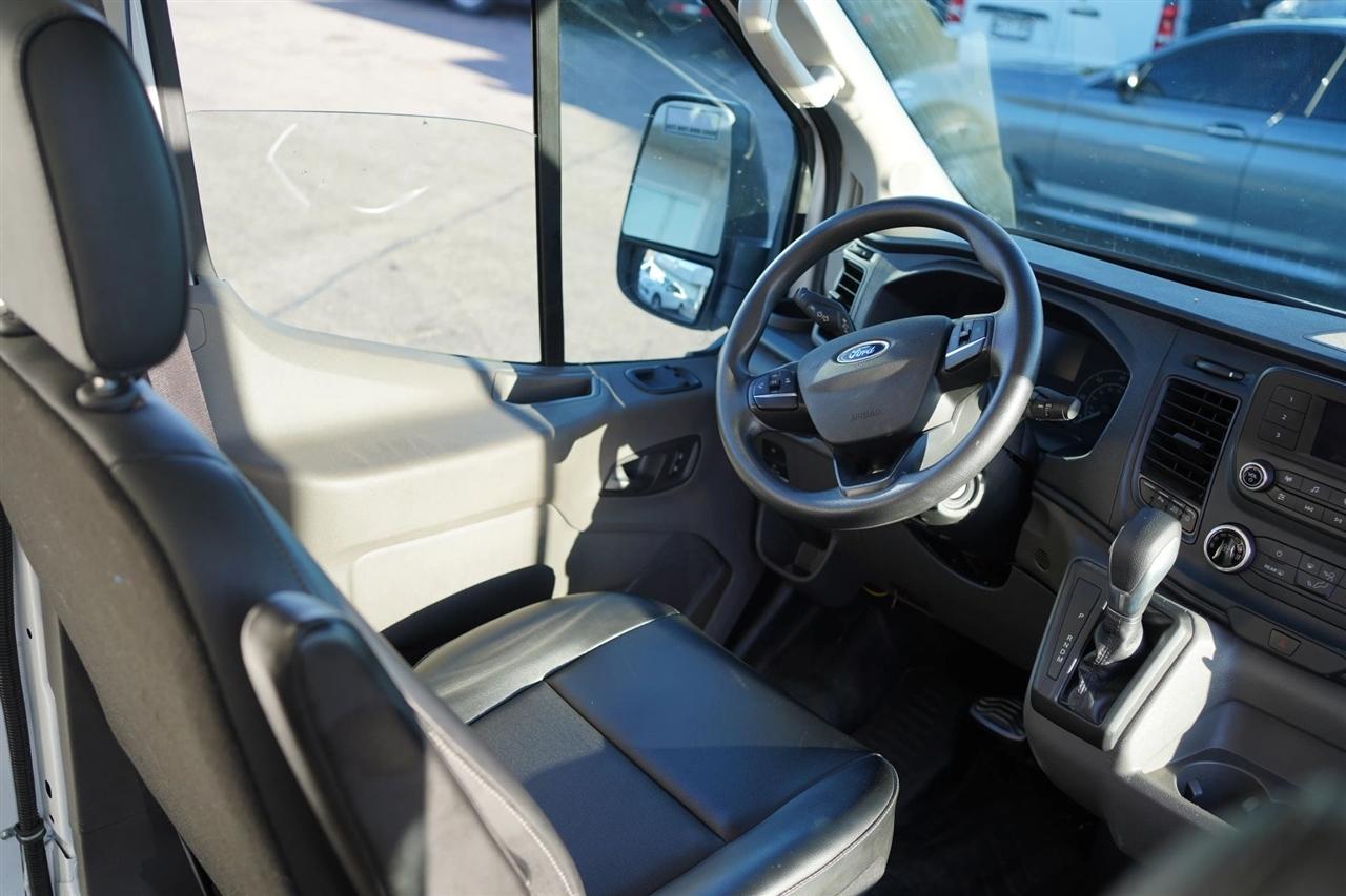 Ford Transit 250 Van Med. Roof w/Sliding Pass. 130-in. WB 2021