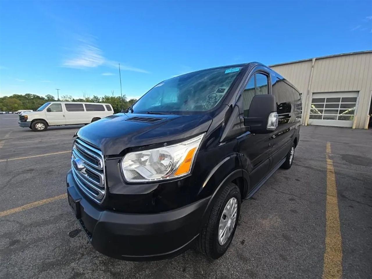 Ford Transit 150 Van Low Roof w/Sliding Pass. 130-in. WB 2019