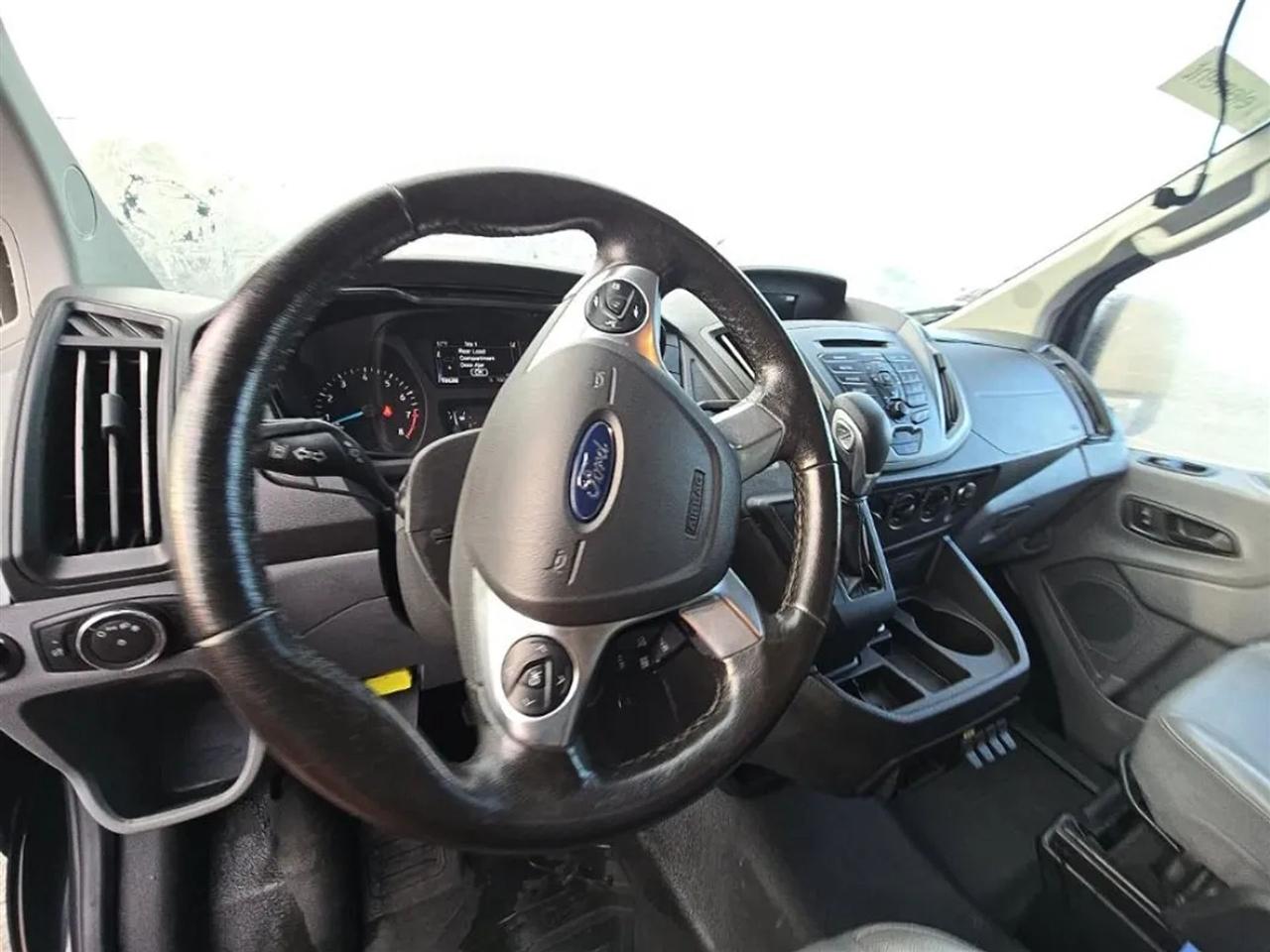 Ford Transit 150 Van Low Roof w/Sliding Pass. 130-in. WB 2019