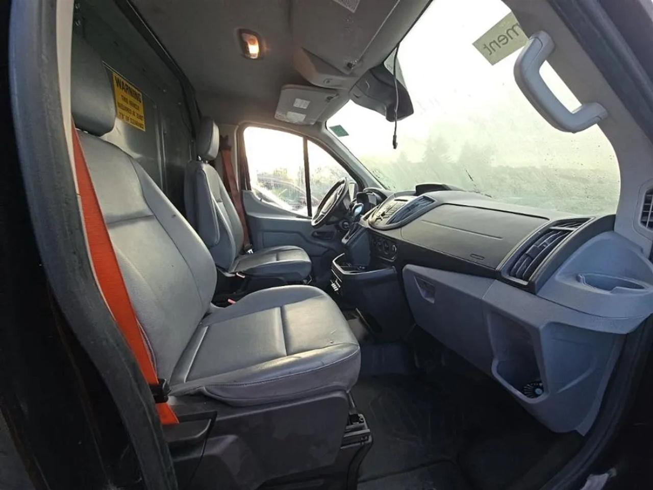 Ford Transit 150 Van Low Roof w/Sliding Pass. 130-in. WB 2019