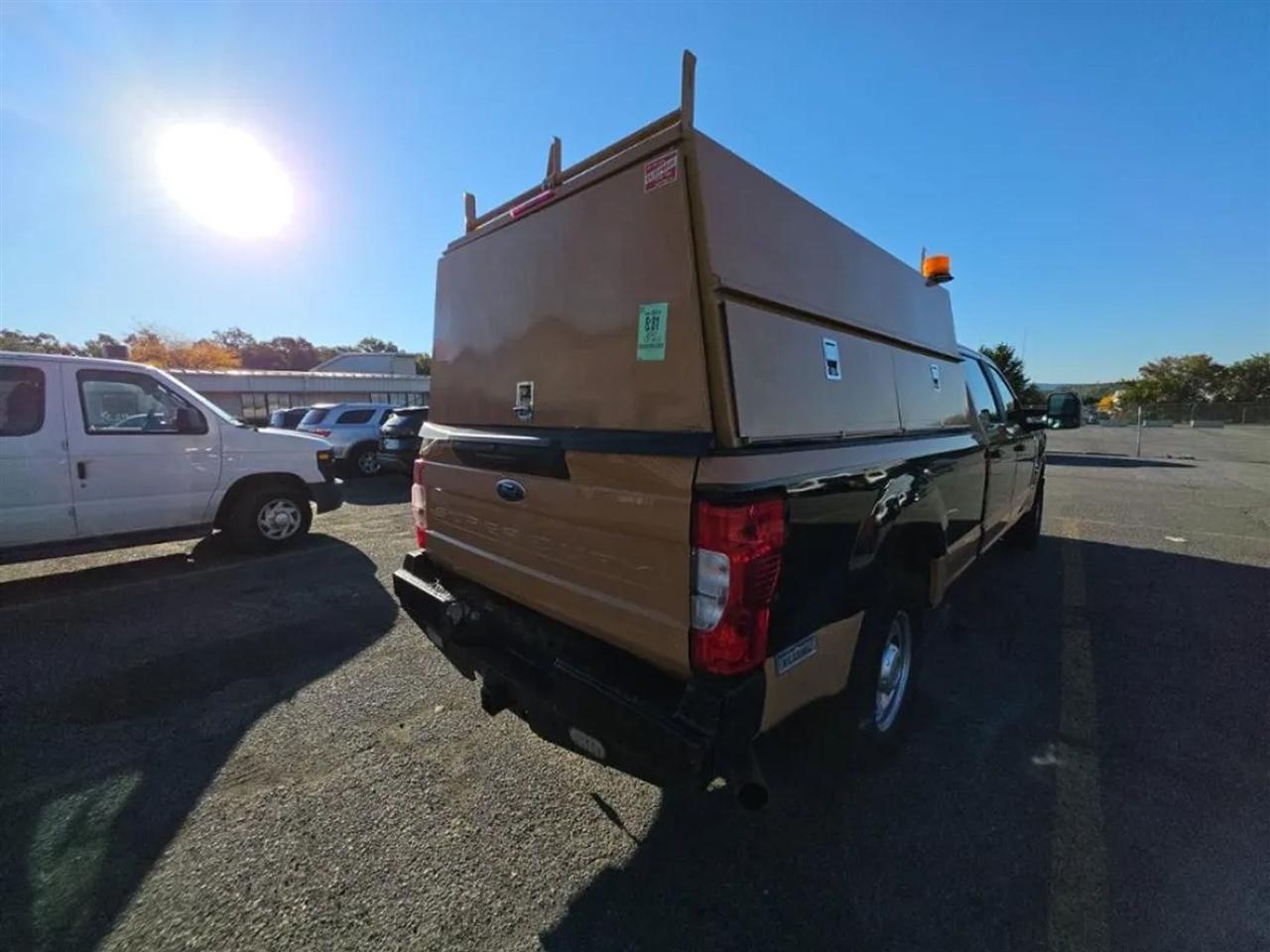 Ford F-350 SD XL Crew Cab 2WD 2021