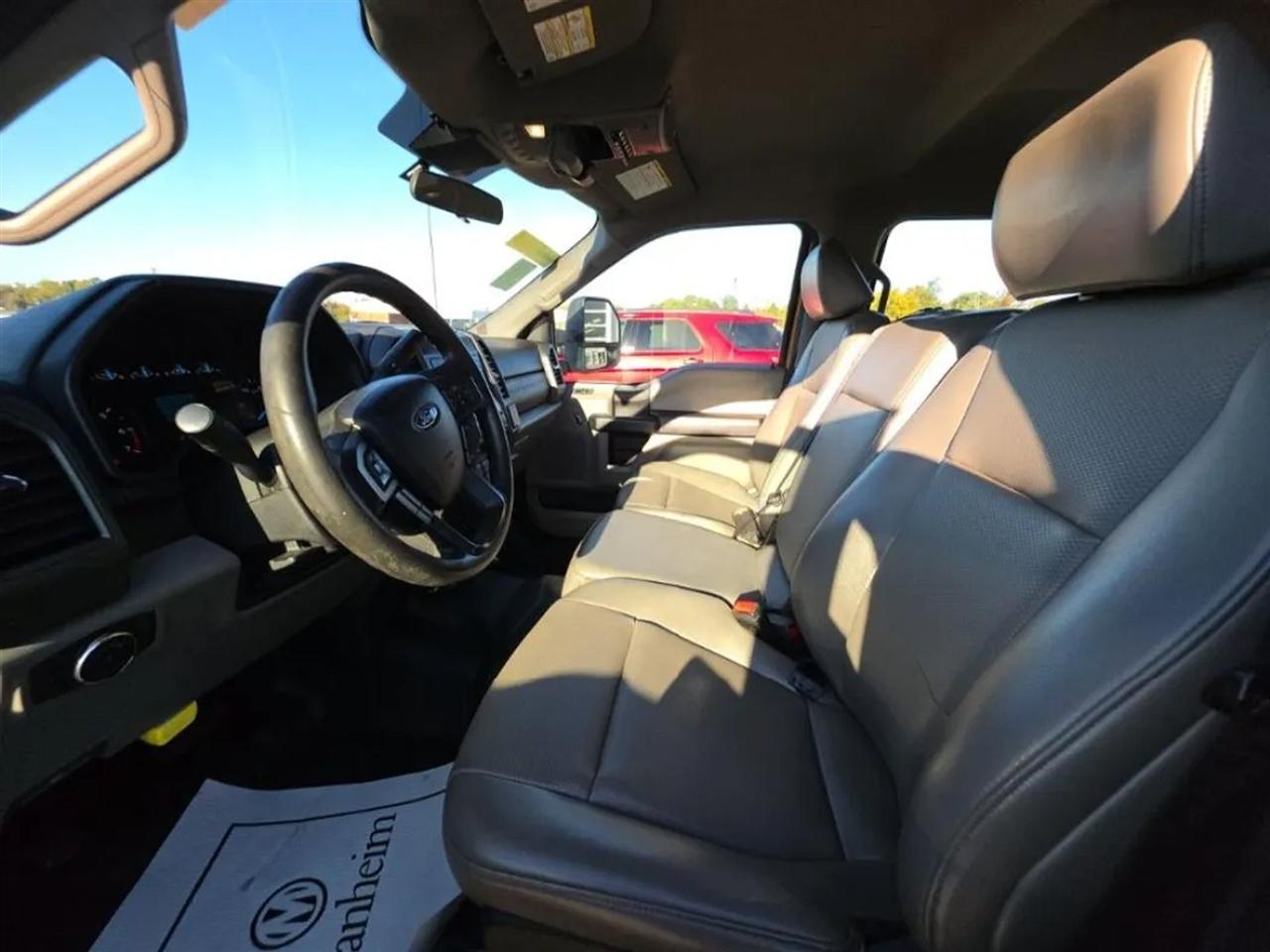 Ford F-350 SD XL Crew Cab 2WD 2021