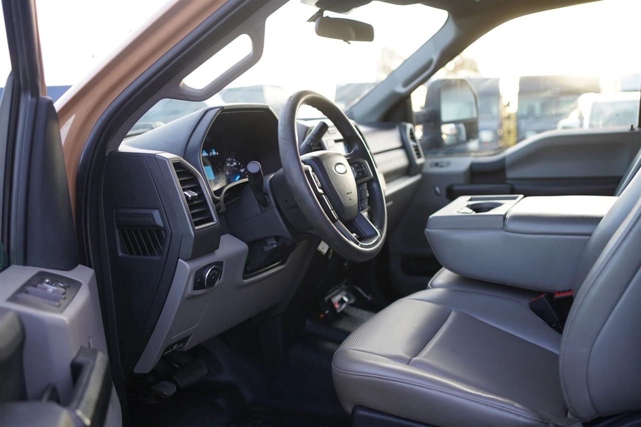 Ford F-350 SD XL Crew Cab 2WD 2021