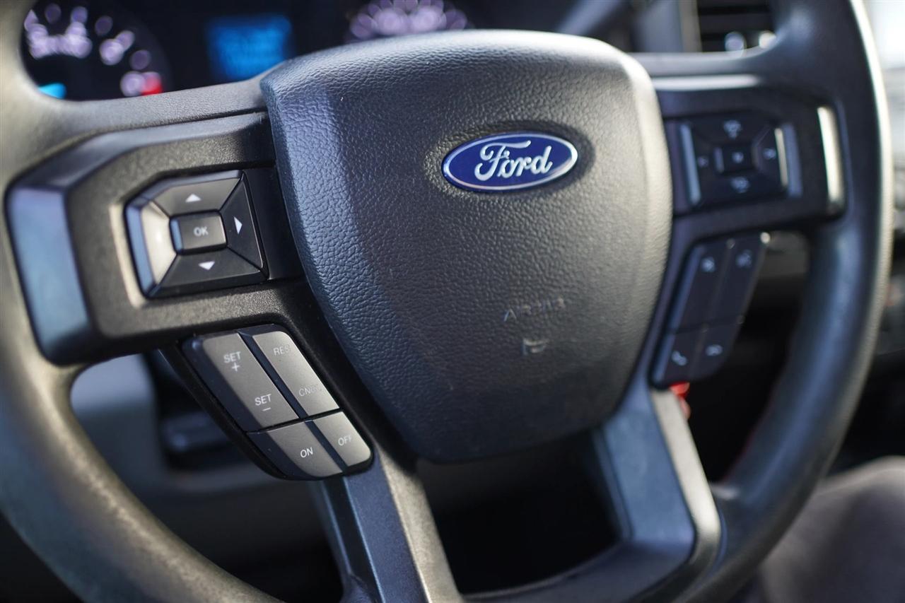 Ford F-350 SD XL Crew Cab 2WD 2021