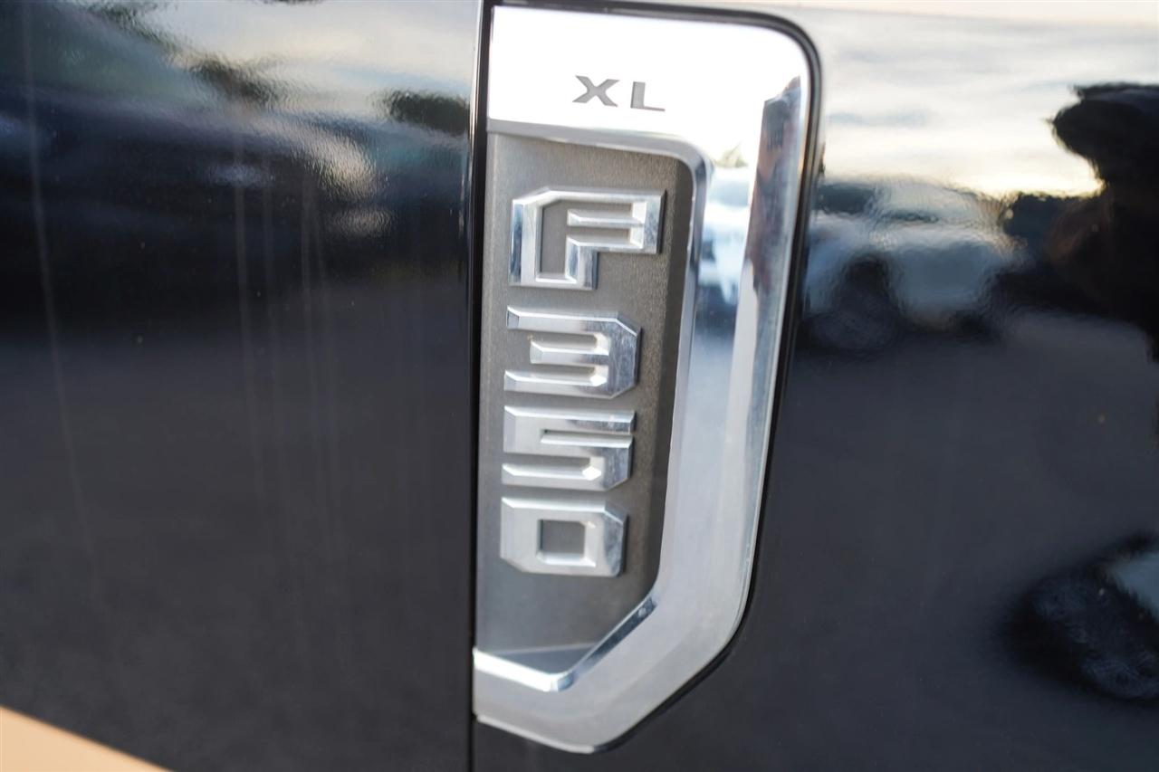 Ford F-350 SD XL Crew Cab 2WD 2021