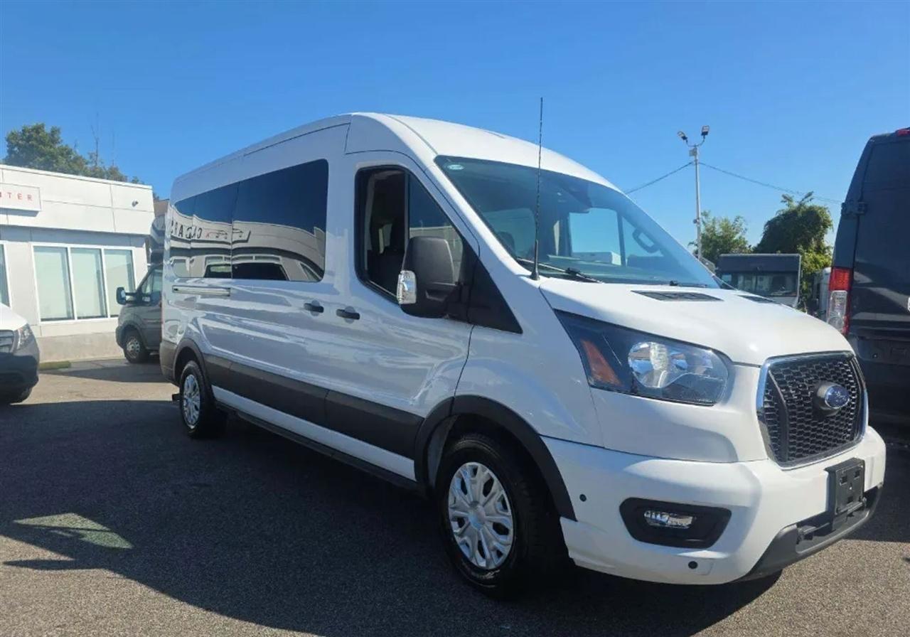 Ford Transit 350 Wagon Med. Roof XL w/Sliding Pass. 148-in. WB 2025