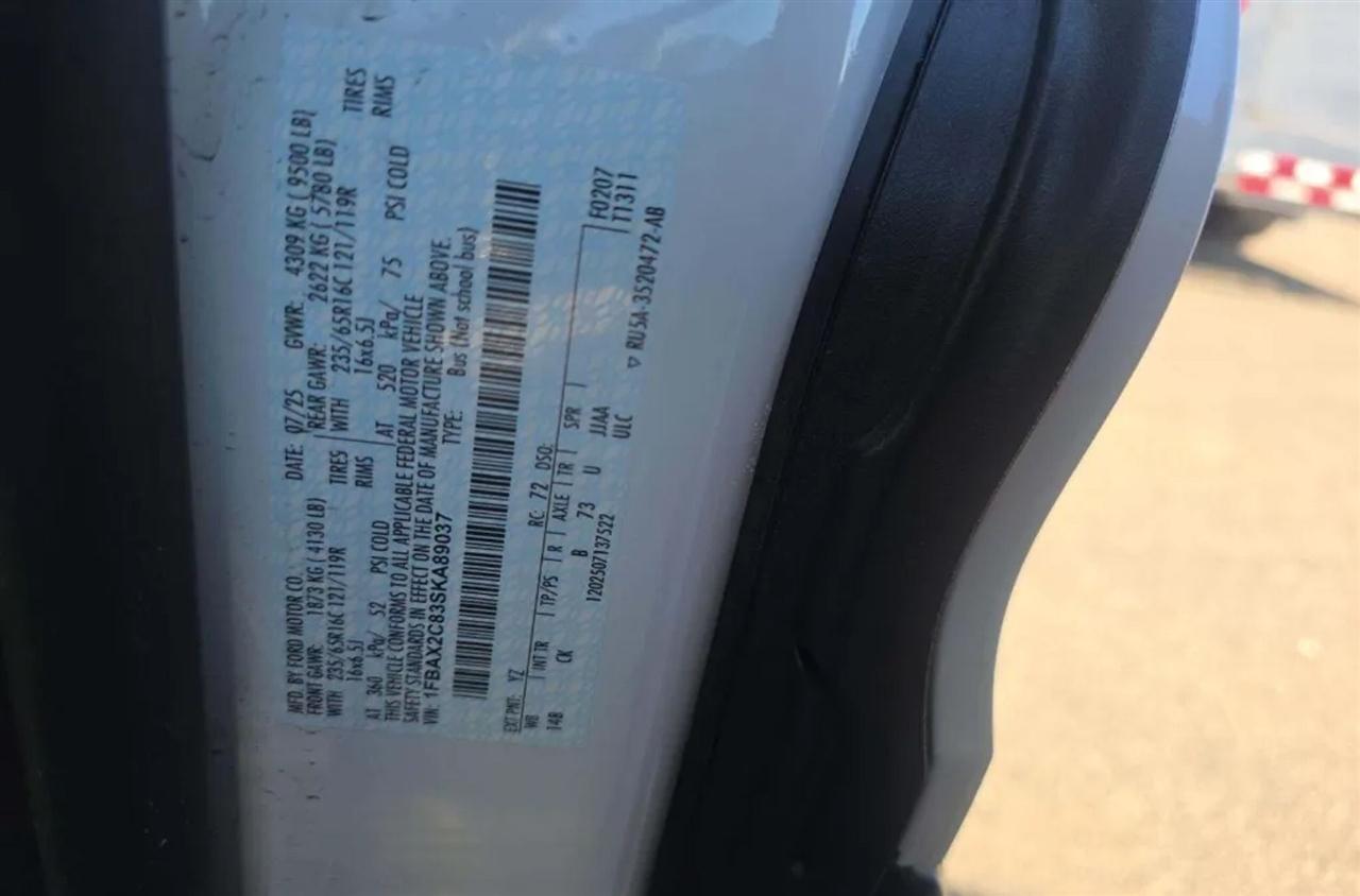 Ford Transit 350 Wagon Med. Roof XL w/Sliding Pass. 148-in. WB 2025