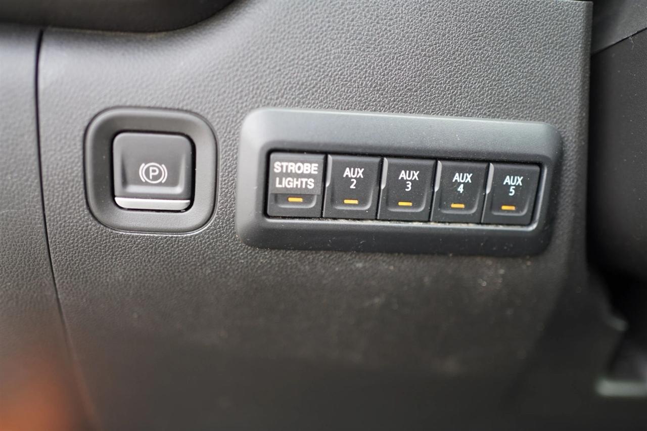 Chevrolet Silverado 3500HD Work Truck Crew Cab 4WD 2021