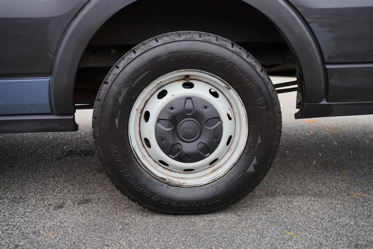 Ford Transit 250 Van High Roof w/Sliding Pass. 148-in. WB EL 2020