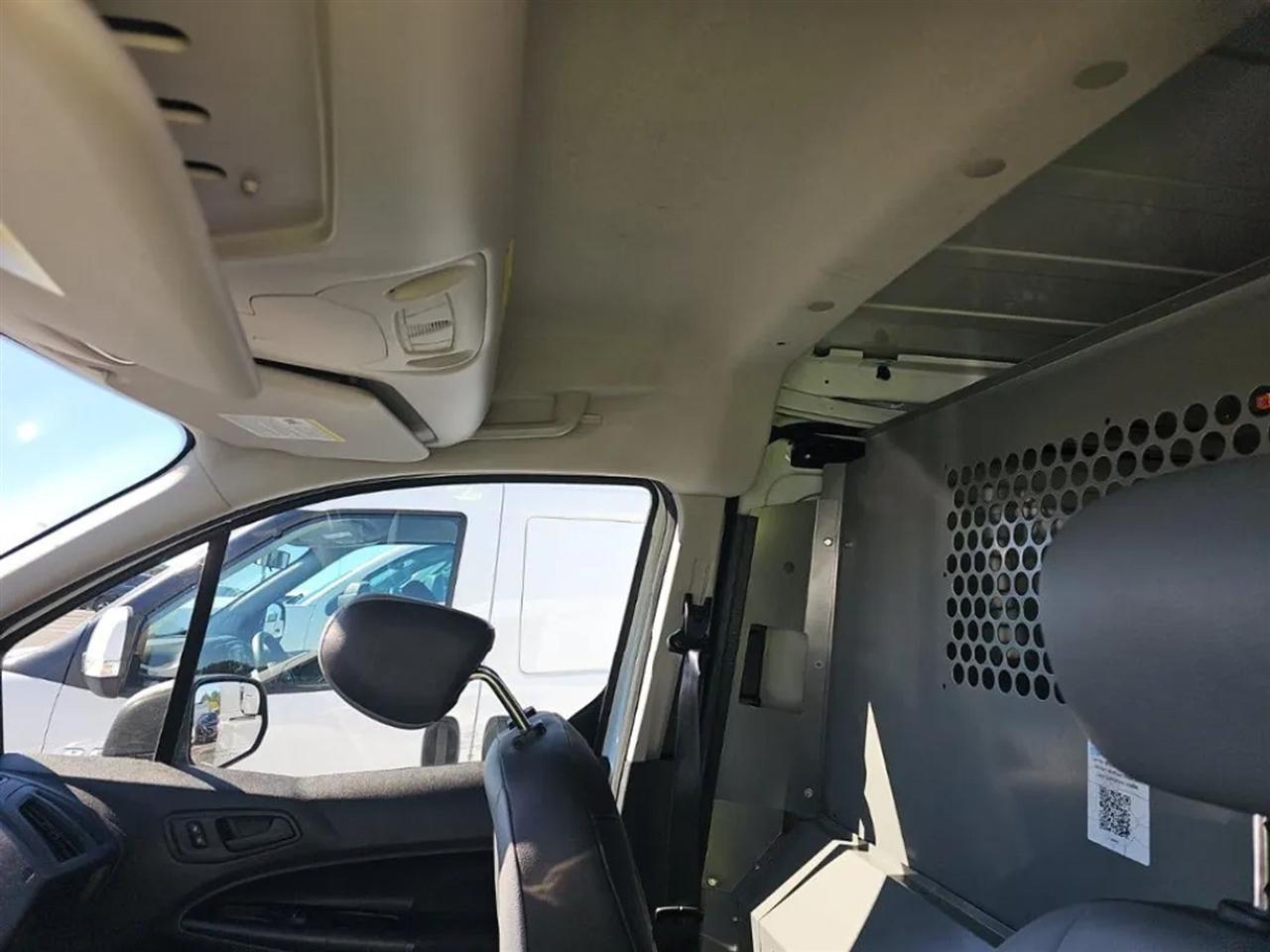Ford Transit Connect Cargo Van XL LWB w/Rear Liftgate 2018