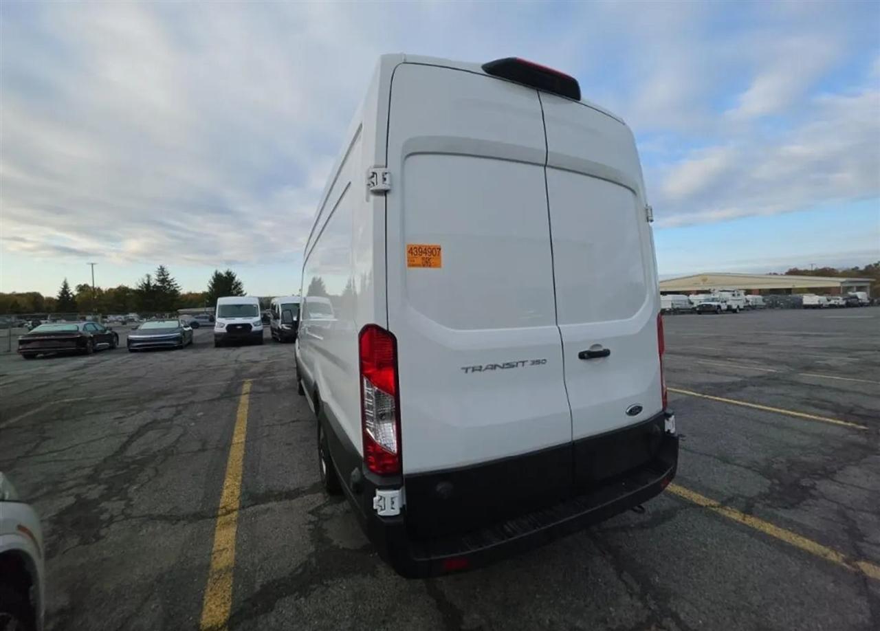 Ford Transit 350 Van High Roof w/Sliding Pass. 148-in. WB EL 2025