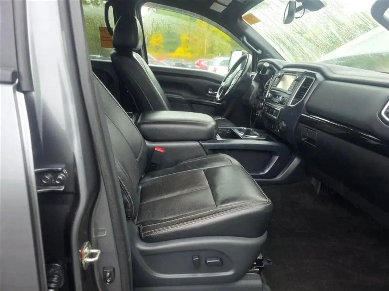 Nissan Titan XD PRO-4X Crew Cab 4WD Diesel 2018
