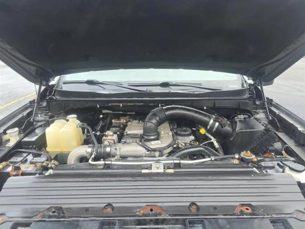 Nissan Titan XD PRO-4X Crew Cab 4WD Diesel 2018