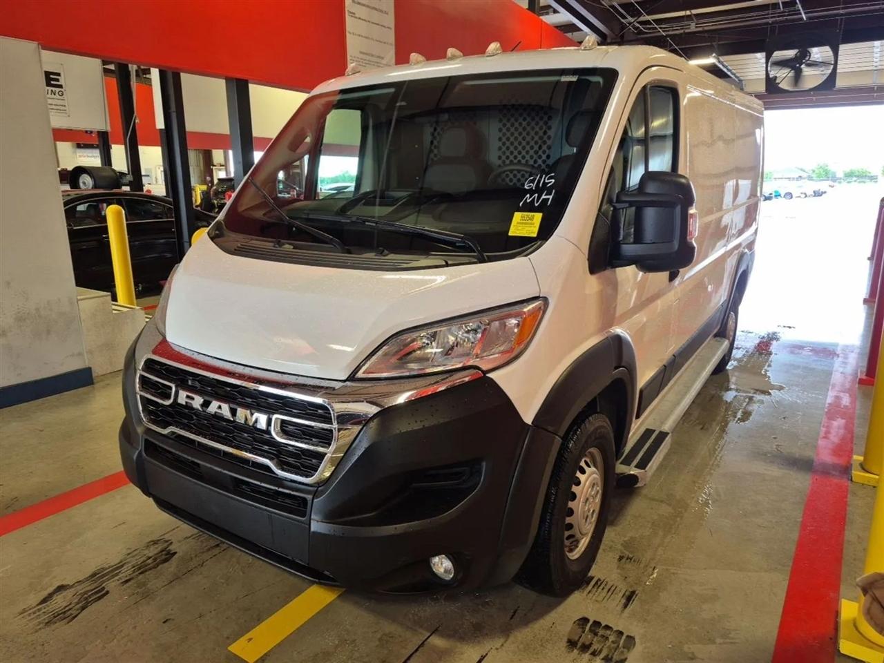 RAM Promaster 2500 Low Roof 2025