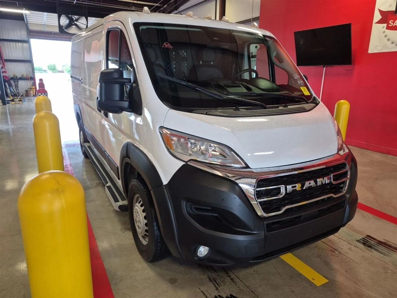 RAM Promaster 2500 Low Roof 2025