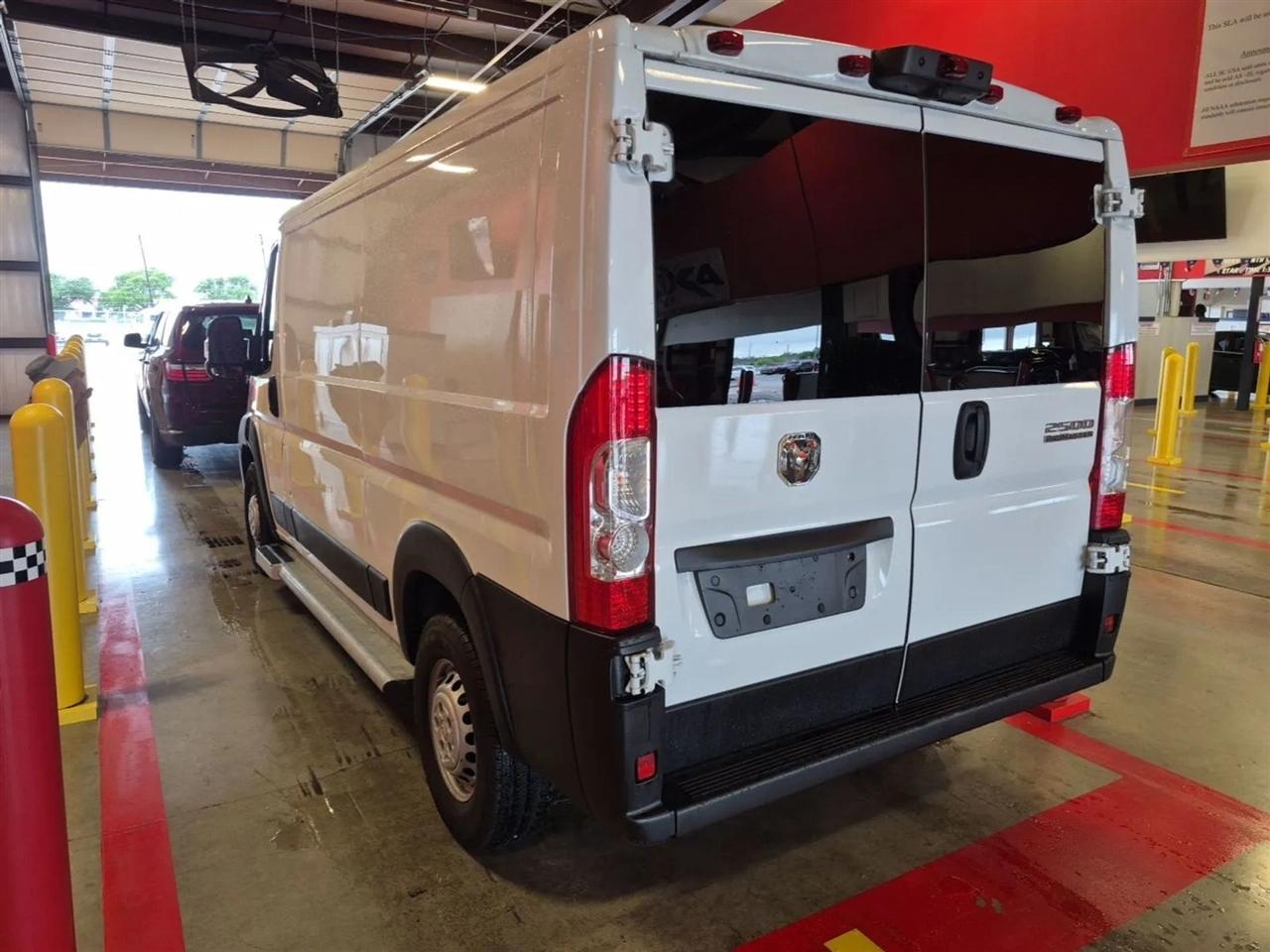 RAM Promaster 2500 Low Roof 2025