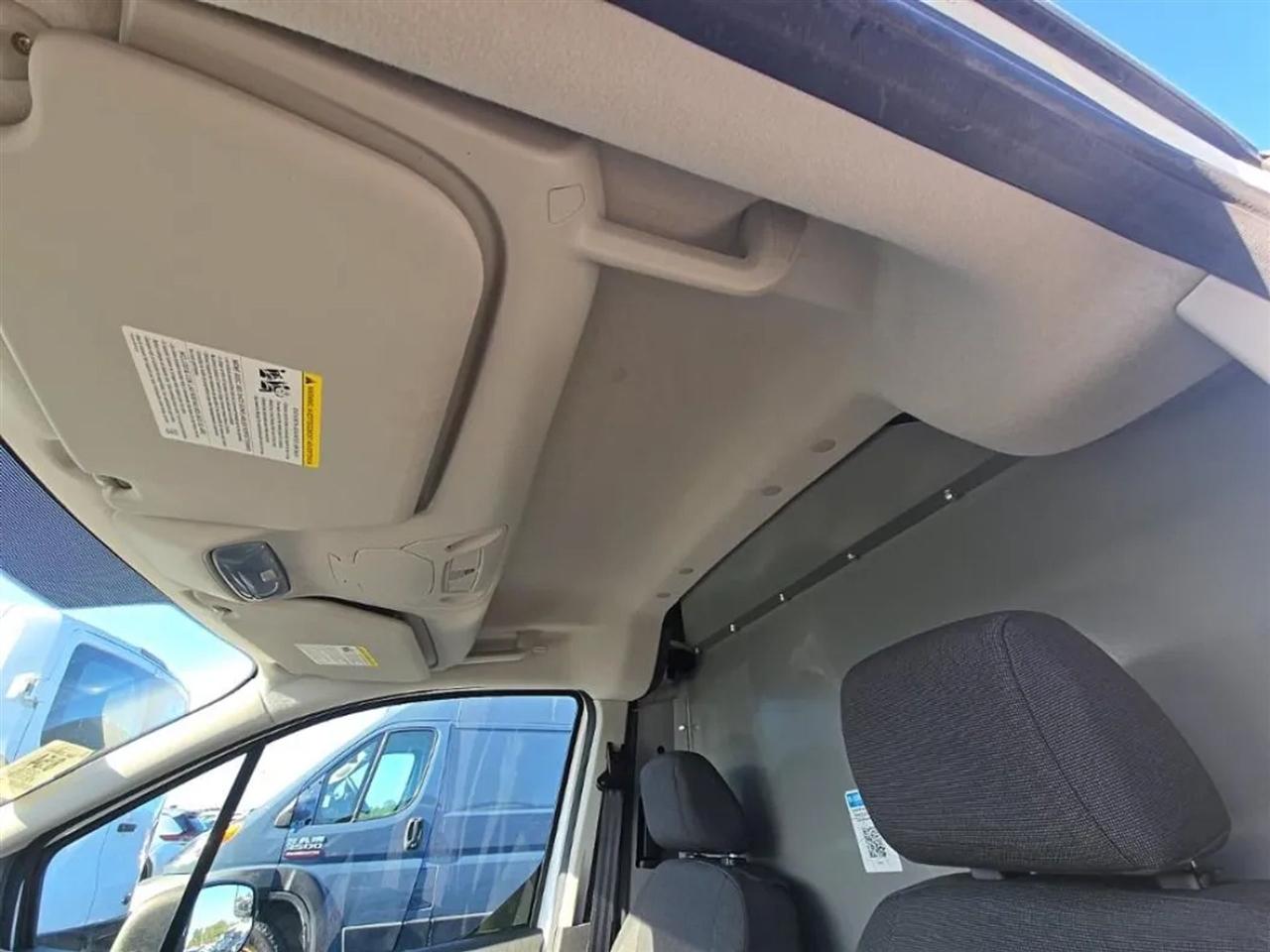 Ford Transit Connect Cargo Van XL LWB w/Rear Liftgate 2018