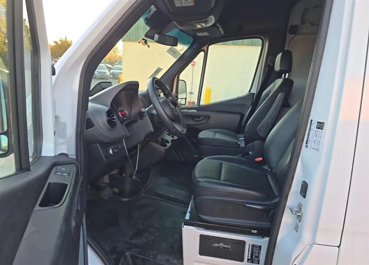 Mercedes-Benz Sprinter 2500 170-in. WB 2025