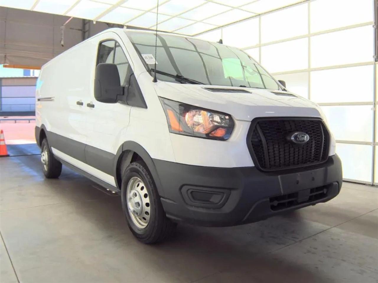 Ford Transit T-350 HD Low Roof 2023