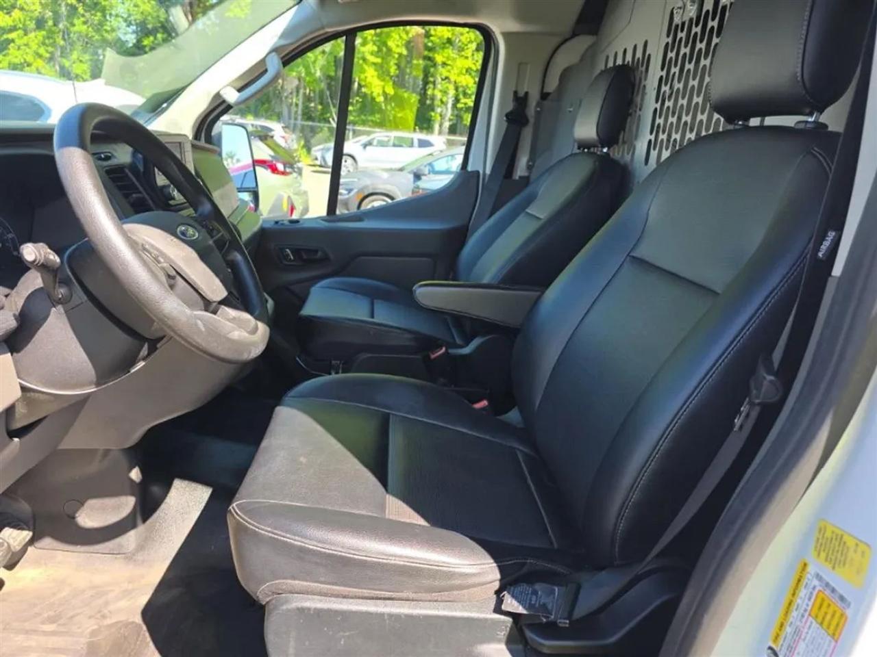 Ford Transit T-350 HD Low Roof 2023
