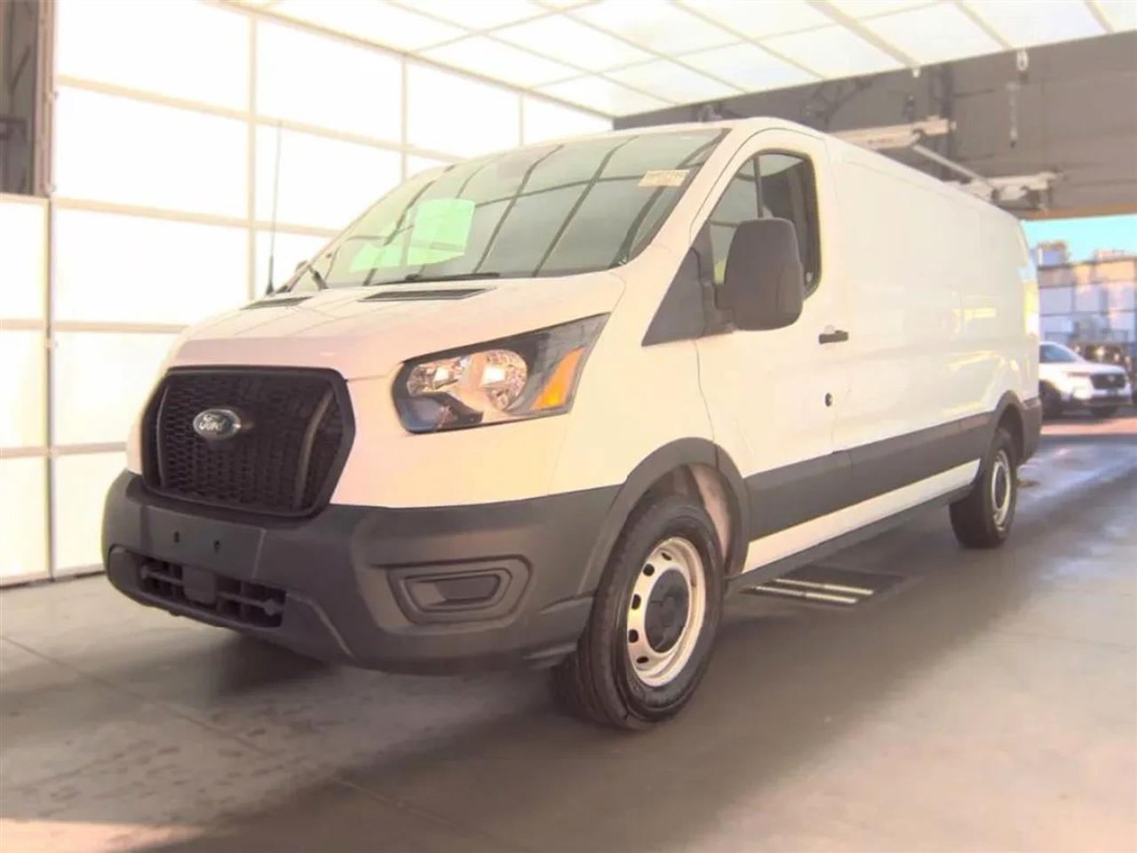 Ford Transit 150 Van Low Roof w/Sliding Pass. 130-in. WB 2021